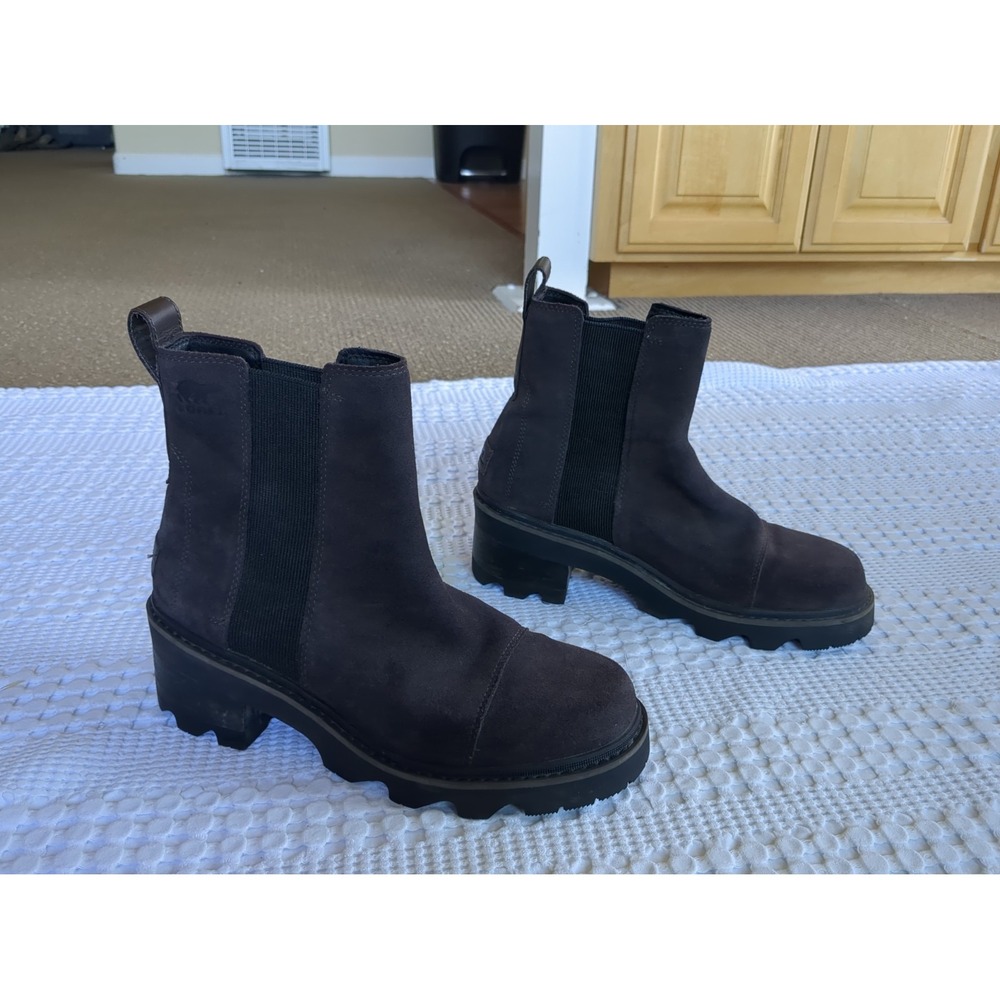 Sorel Joan Now Waterproof Suede Chelsea Boots Chocolate Brown Size 9.5 Pull On